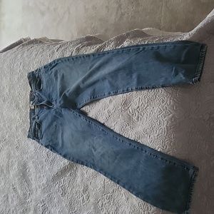 Alice + Olivia stunning high rise straight jean